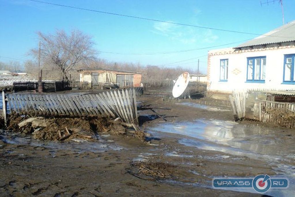 Последствия наводнения в поселке Брацлавка